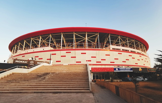 更令人意外 更令人意外